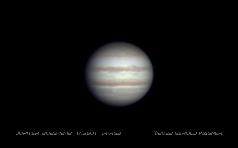 Jupiter_2022-12-12_17-35UT_IR-RGB_low