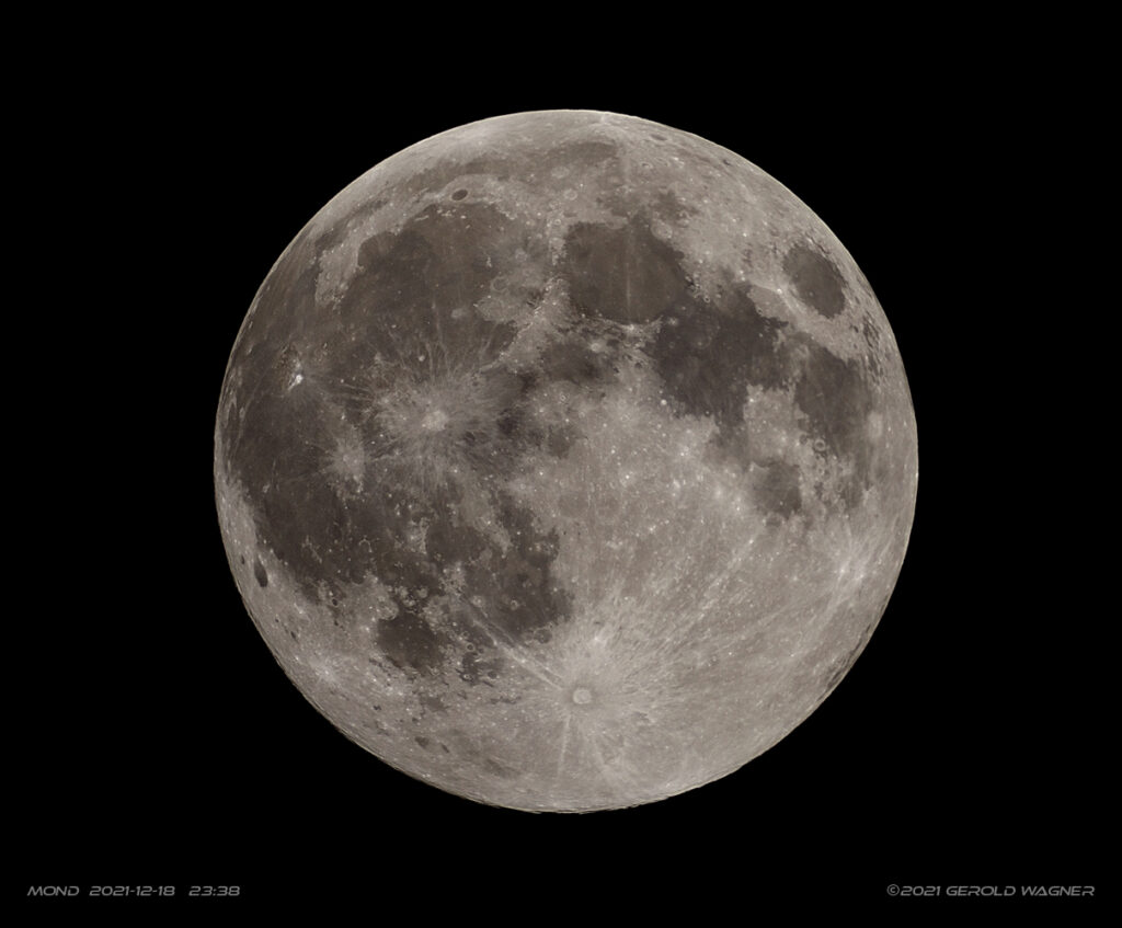 Mond_2021-12-18_23-38UT_low