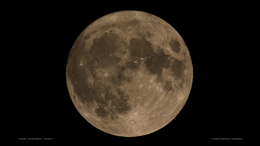 Mond_2023-08-31_21-30UT_low