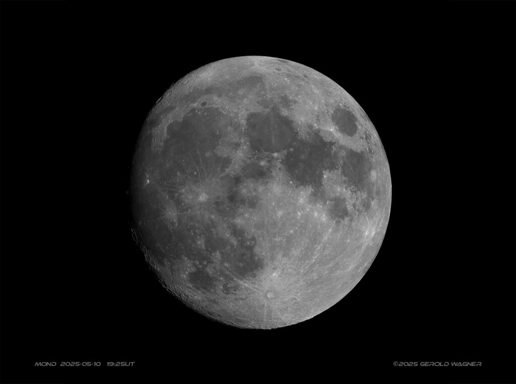 Mond_2025-05-10_19-25UT_low