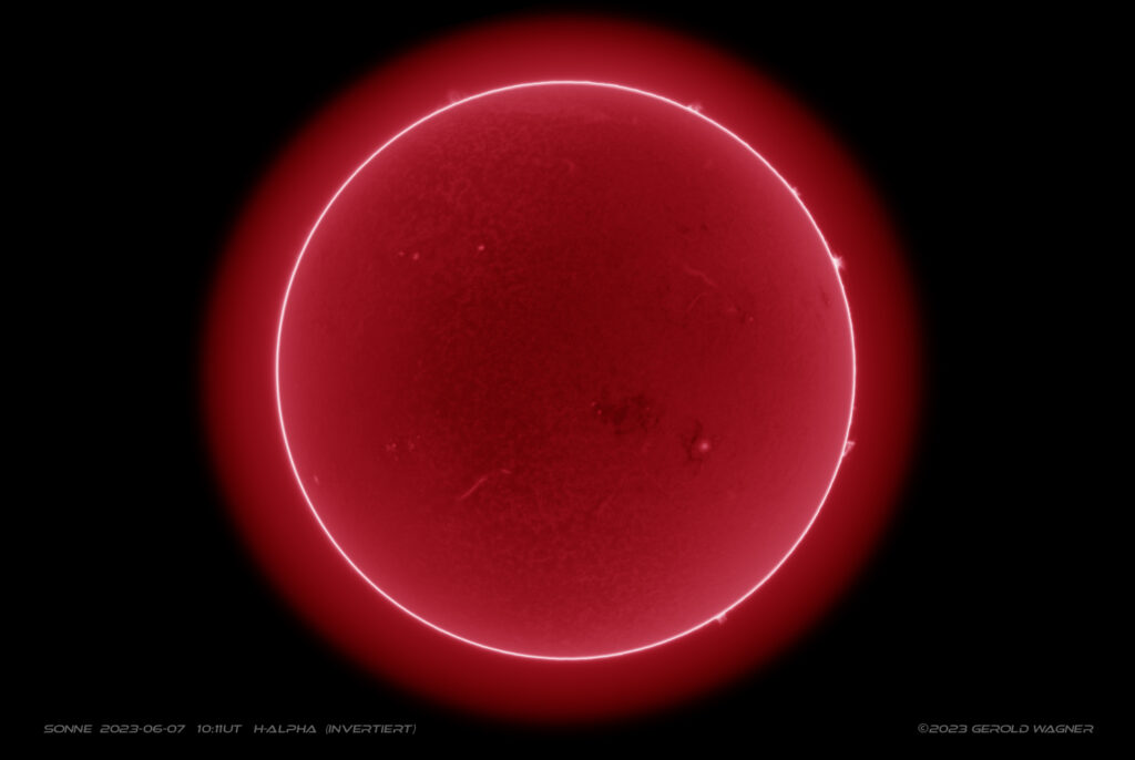 Sonne_2023-06-07_10-11UT_H-alpha_inv_low