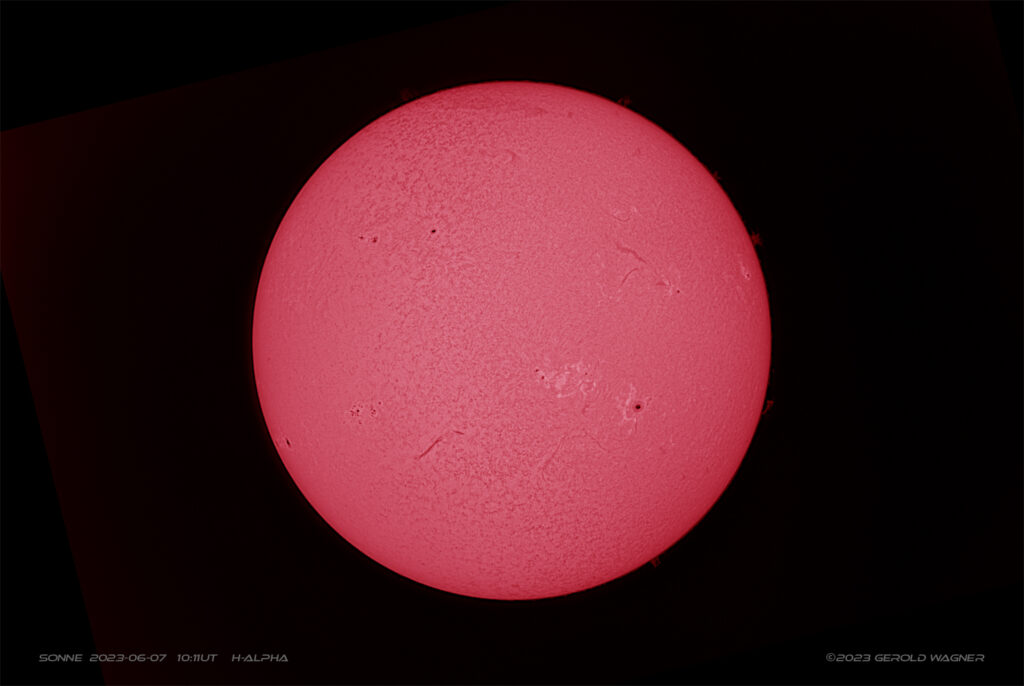 Sonne_2023-06-07_10-11UT_H-alpha_low